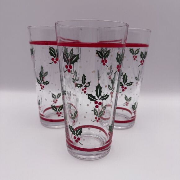 Set of 3 Vintage KIG Indonesia Christmas Holiday Holly Tumblers - Picture 1 of 4